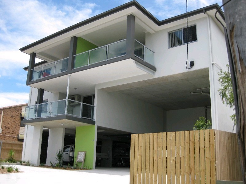 2/25 Kuran Street, Chermside QLD 4032