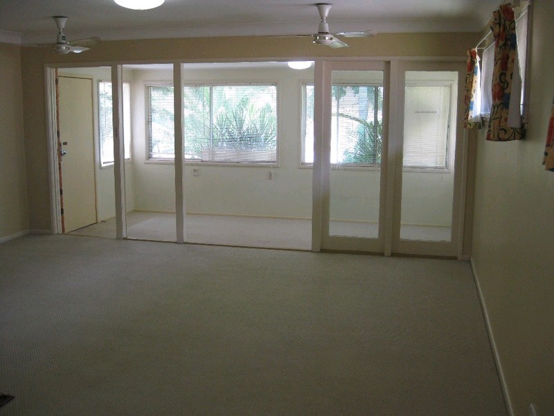 11 Darwin Street, Aspley QLD 4034