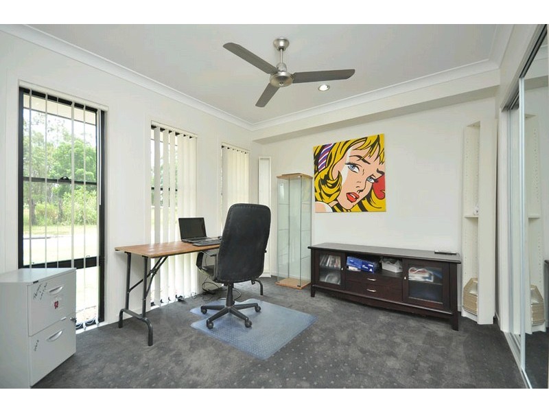 9 Booyong Place, Bridgeman Downs QLD 4035