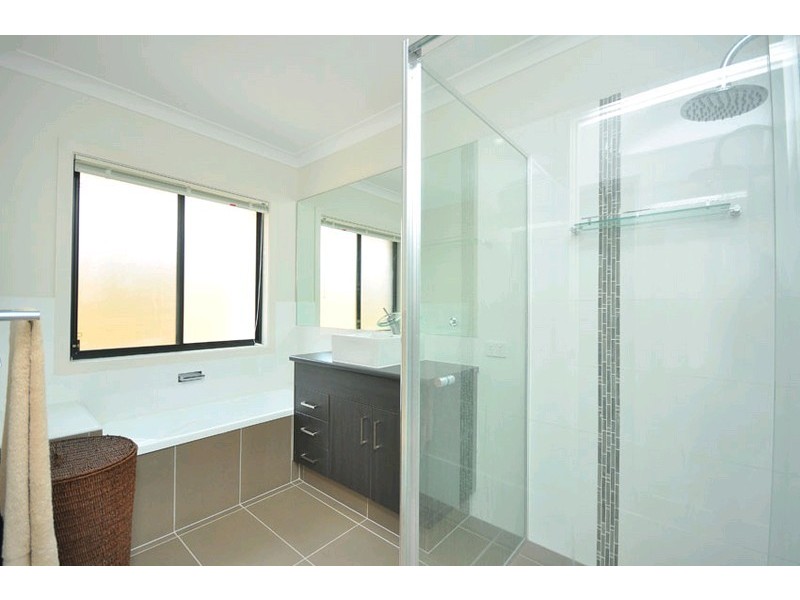 9 Booyong Place, Bridgeman Downs QLD 4035