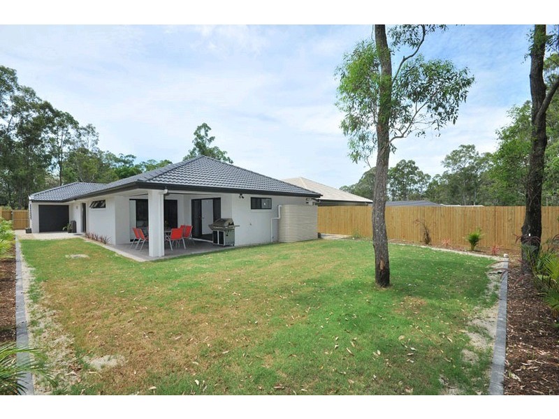 9 Booyong Place, Bridgeman Downs QLD 4035