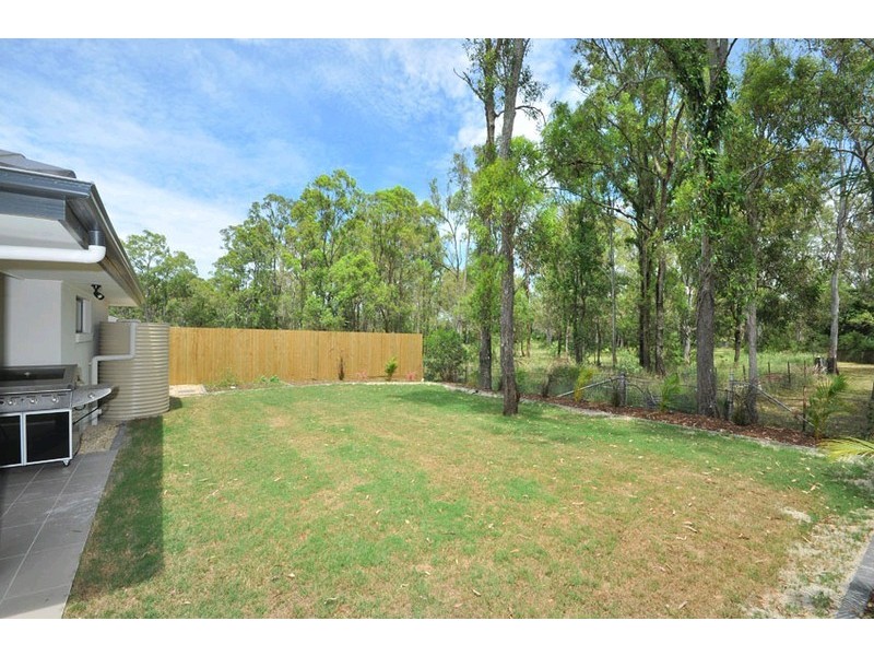 9 Booyong Place, Bridgeman Downs QLD 4035