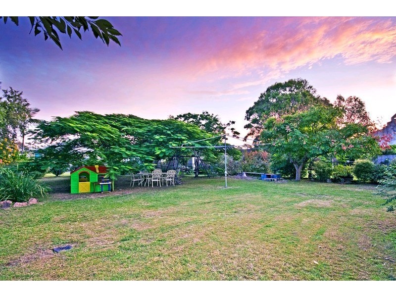 228 Hamilton Road, Chermside QLD 4032