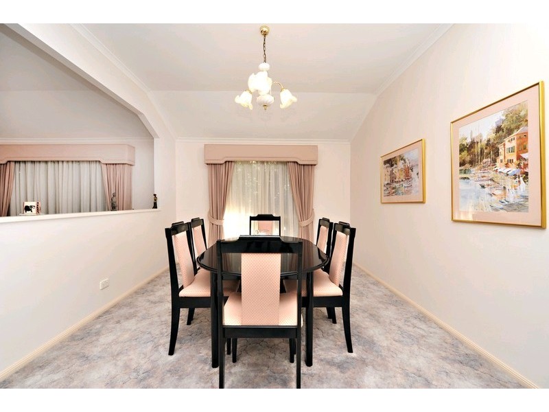 53 Saturn Crescent, Bridgeman Downs QLD 4035