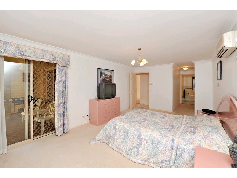 53 Saturn Crescent, Bridgeman Downs QLD 4035