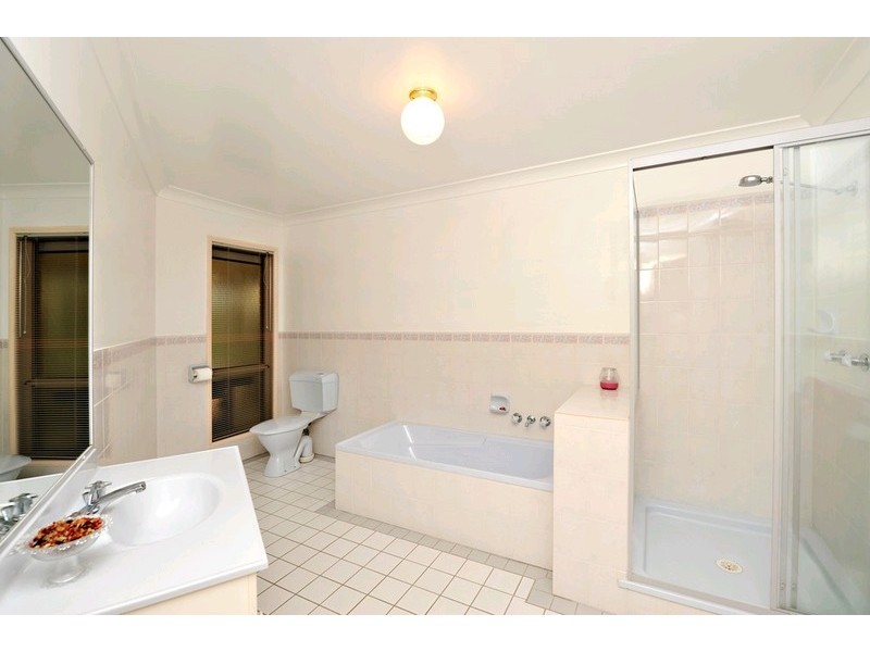 53 Saturn Crescent, Bridgeman Downs QLD 4035