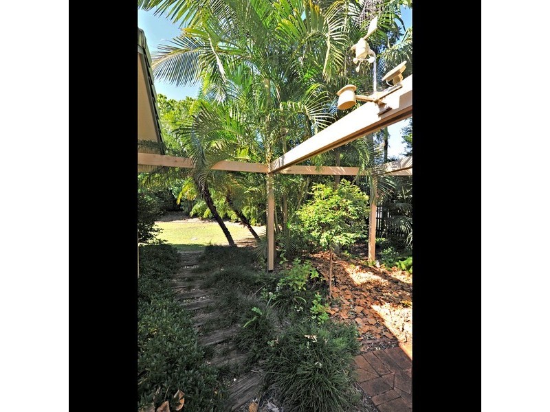 53 Saturn Crescent, Bridgeman Downs QLD 4035