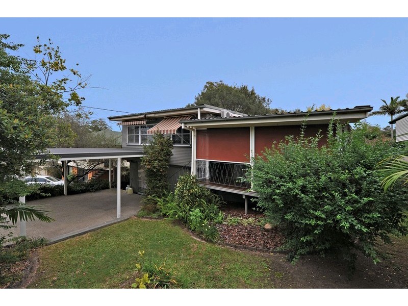 12 Backford Street, Chermside West QLD 4032