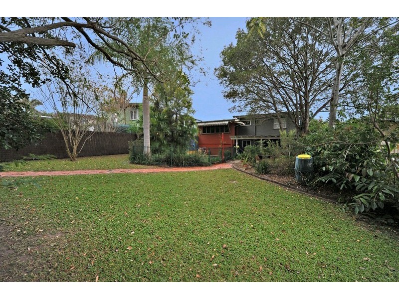 12 Backford Street, Chermside West QLD 4032