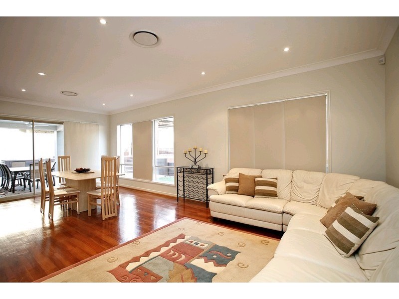 7 Hedge Court, Aspley QLD 4034