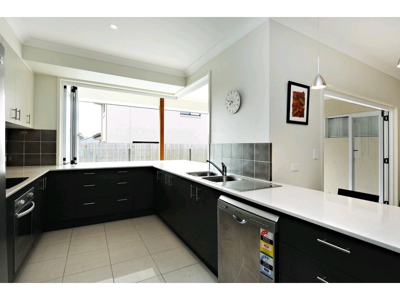 25 Sedgemoor Street, Carseldine QLD 4034