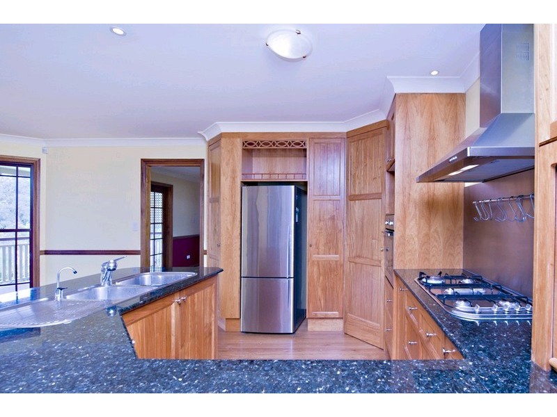 37 Alba Place, Bridgeman Downs QLD 4035