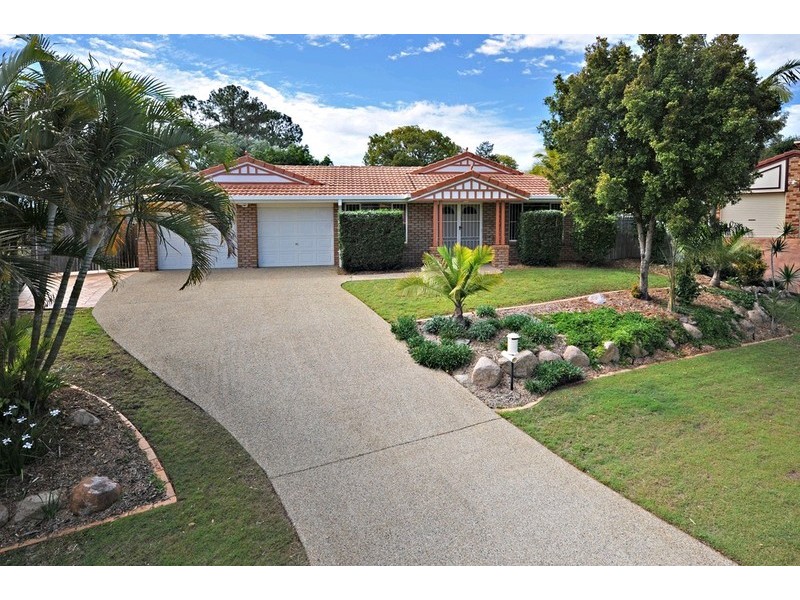 18 Myall Place, Bridgeman Downs QLD 4035