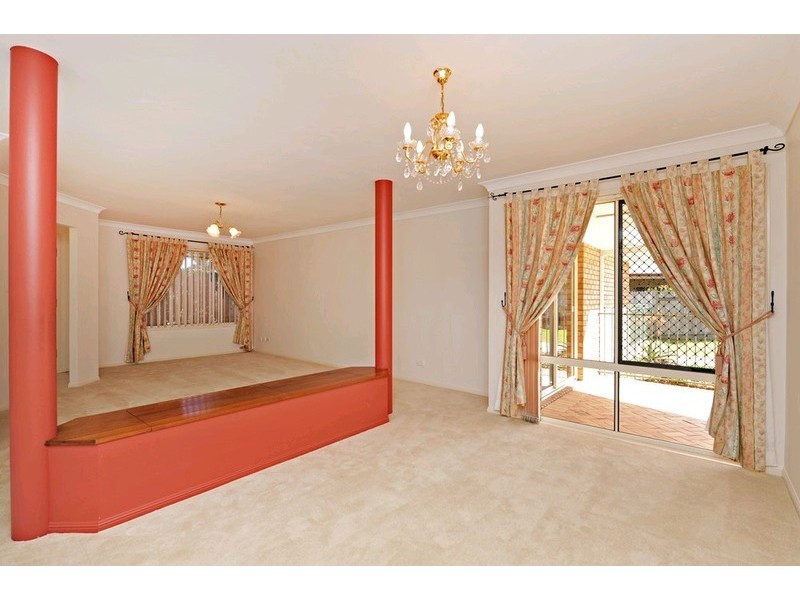 18 Myall Place, Bridgeman Downs QLD 4035