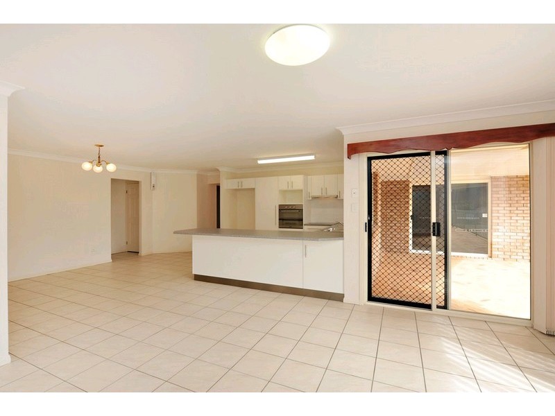 18 Myall Place, Bridgeman Downs QLD 4035