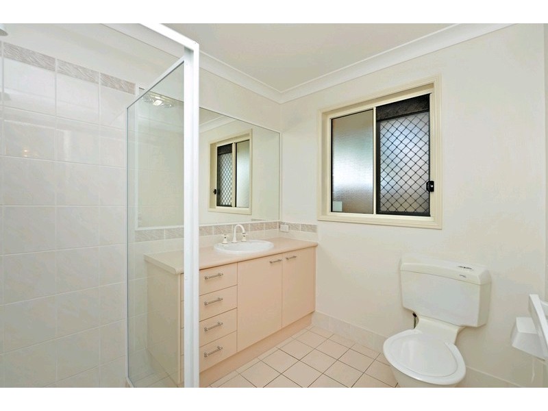 18 Myall Place, Bridgeman Downs QLD 4035