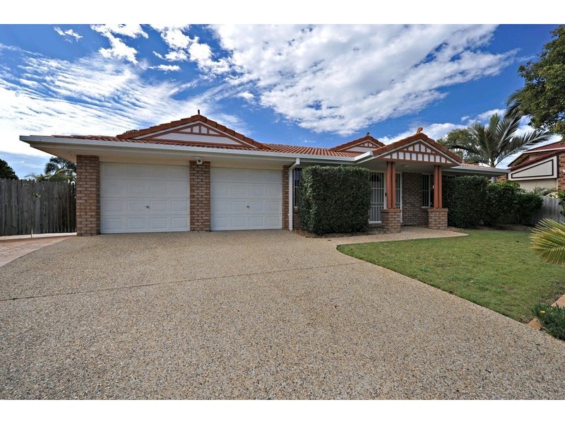 18 Myall Place, Bridgeman Downs QLD 4035