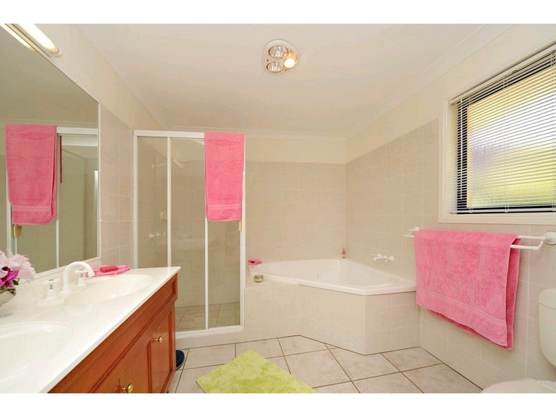 76 Ironwood Street, Aspley QLD 4034