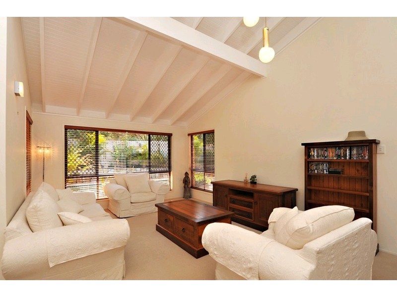 5 Salim Court, Carseldine QLD 4034