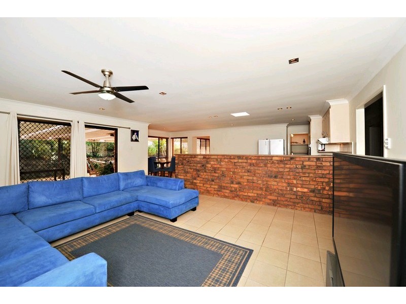 5 Salim Court, Carseldine QLD 4034