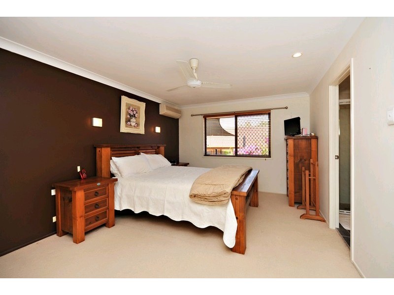 5 Salim Court, Carseldine QLD 4034