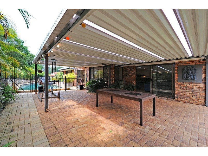 5 Salim Court, Carseldine QLD 4034