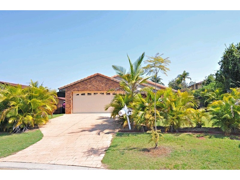 5 Salim Court, Carseldine QLD 4034