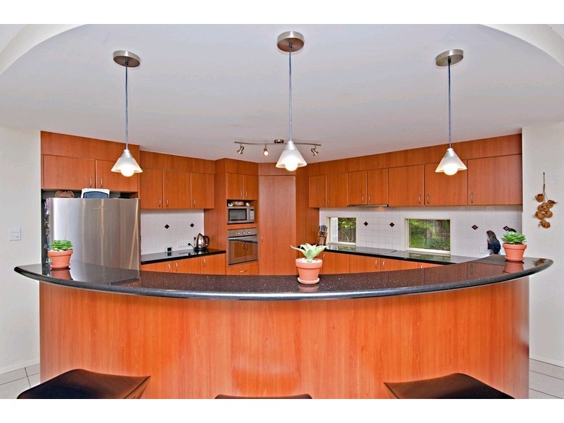 8 Estonia Avenue, Bridgeman Downs QLD 4035