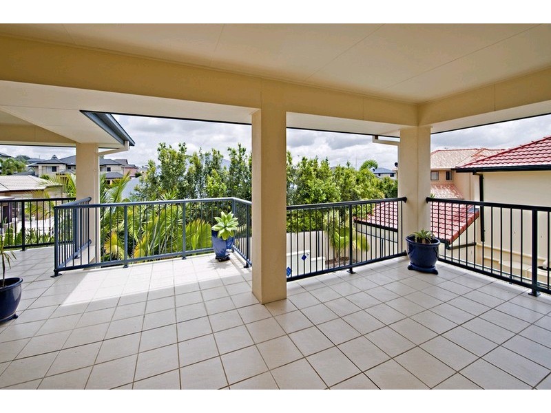 8 Estonia Avenue, Bridgeman Downs QLD 4035