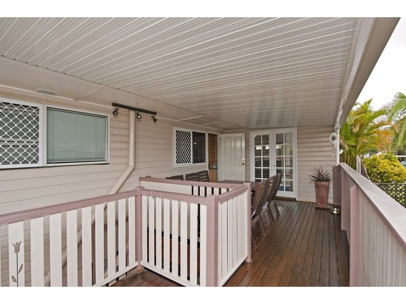 12 Eastbourne Street, Chermside West QLD 4032