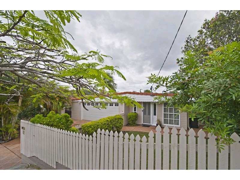 12 Eastbourne Street, Chermside West QLD 4032