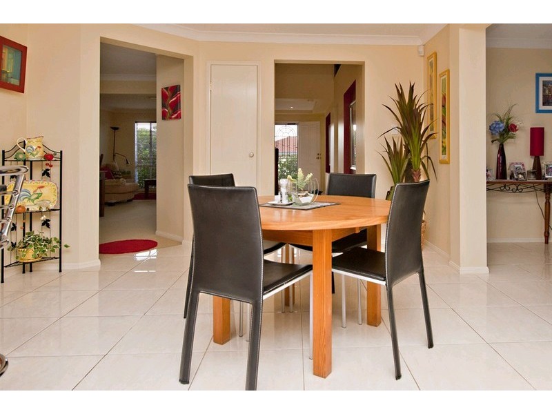 4 Azahar Street, Carseldine QLD 4034