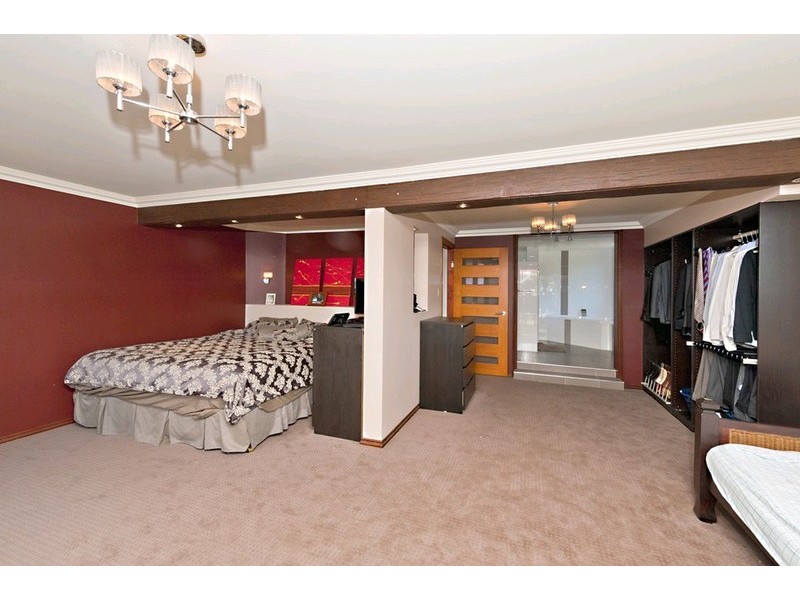 31 Marban Street, Chermside West QLD 4032
