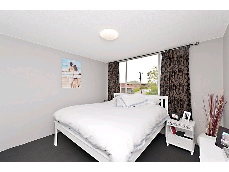 2/93 Wallace Street, Chermside QLD 4032