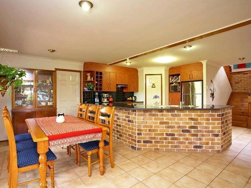 4 Croome Court, Aspley QLD 4034