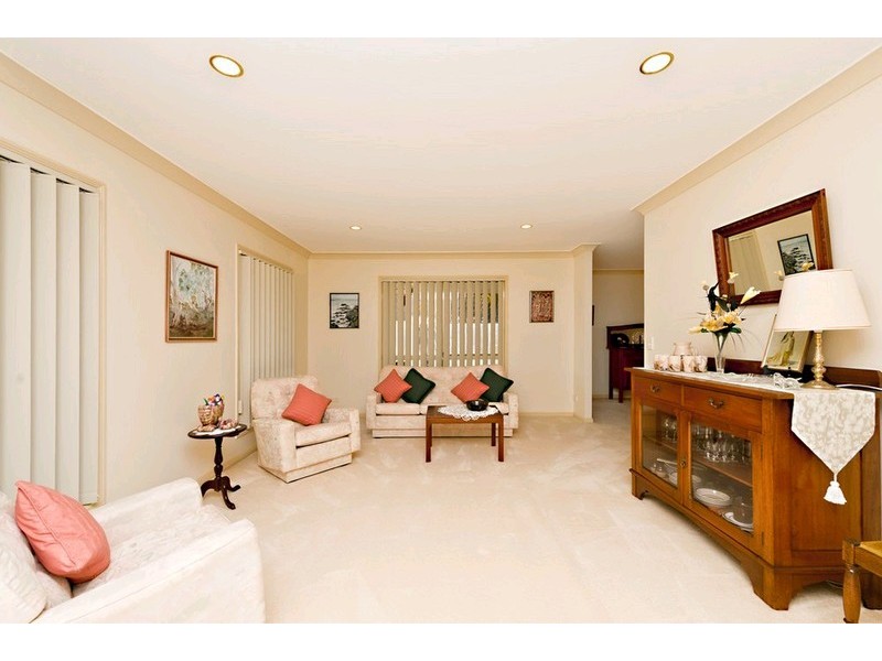 7 Power Place, Bridgeman Downs QLD 4035