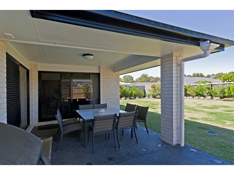 16 Hickory Street, Carseldine QLD 4034