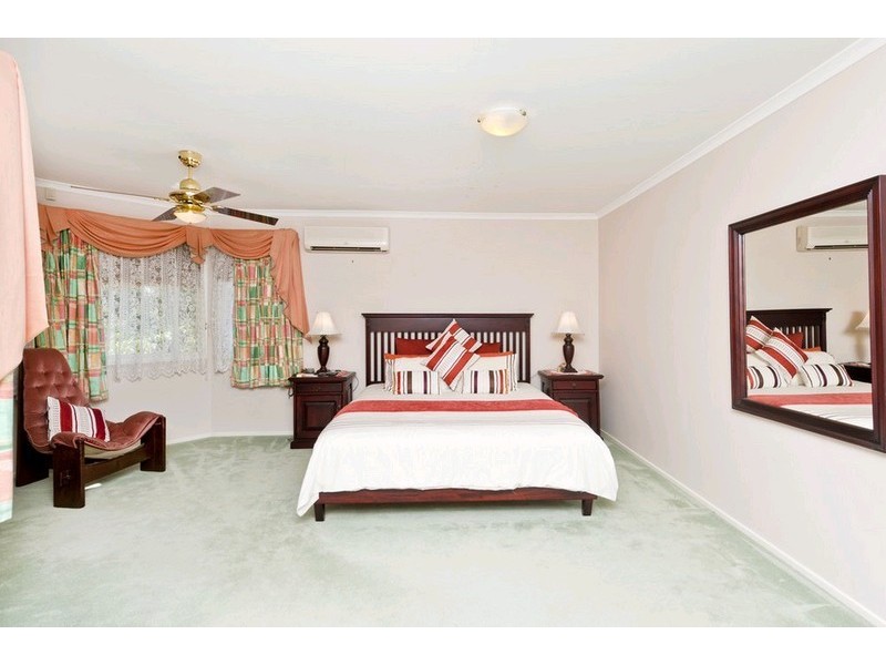 40 Casuarina Street, Bridgeman Downs QLD 4035