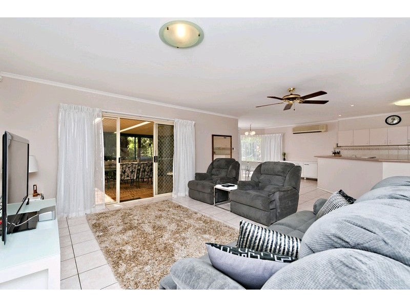 40 Casuarina Street, Bridgeman Downs QLD 4035