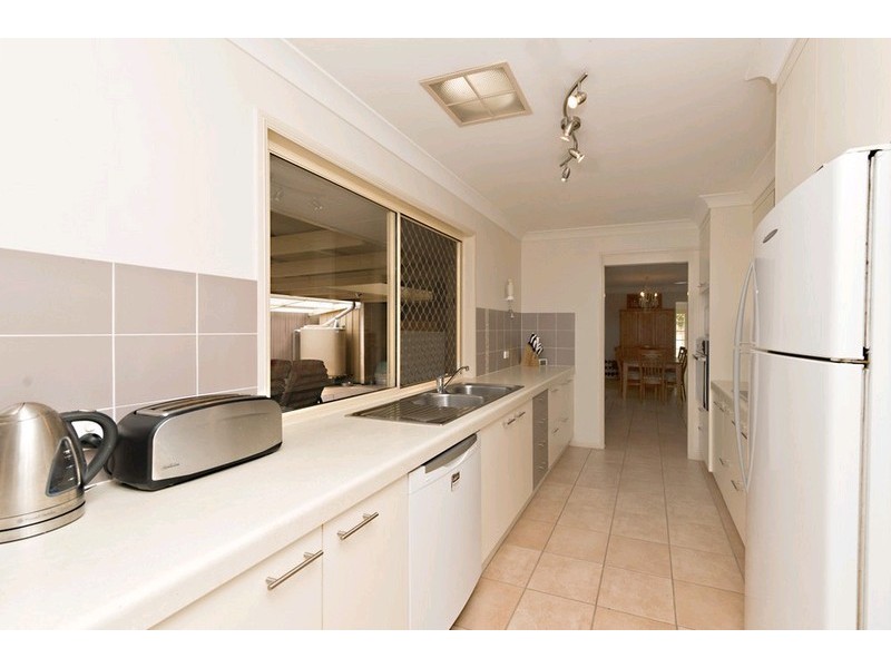 2 Arapala Court, Carseldine QLD 4034