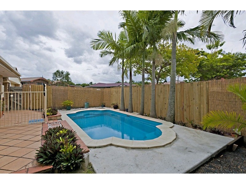 2 Arapala Court, Carseldine QLD 4034