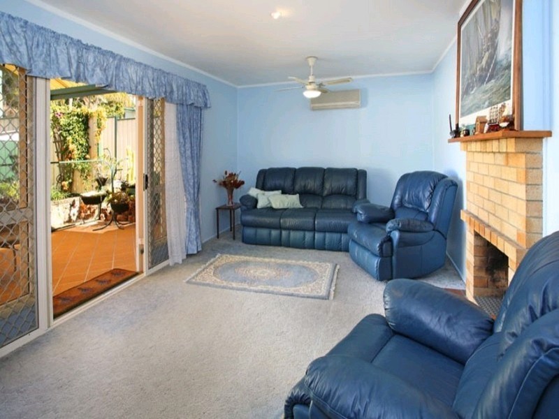 18 Strathdale Street, Aspley QLD 4034