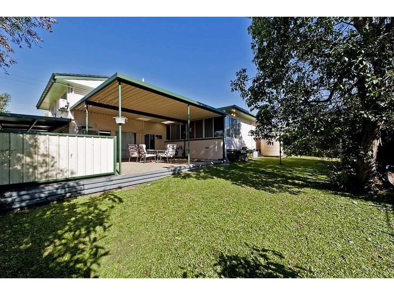 18 Strathdale Street, Aspley QLD 4034