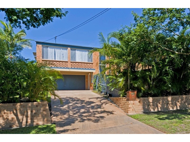 8 Montclair Street, Aspley QLD 4034