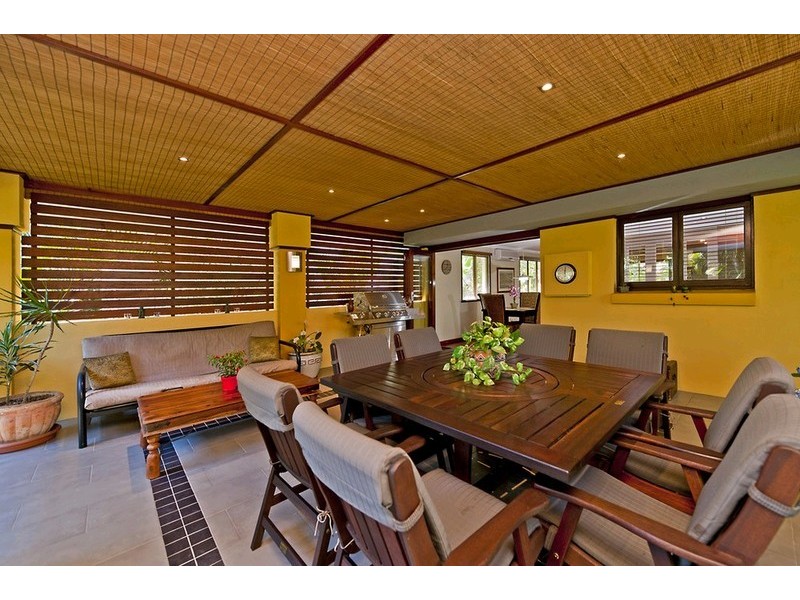 10 Marford Street, Chermside West QLD 4032