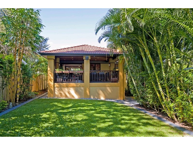 10 Marford Street, Chermside West QLD 4032