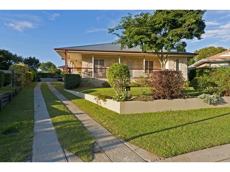 14 Myall Place, Bridgeman Downs QLD 4035