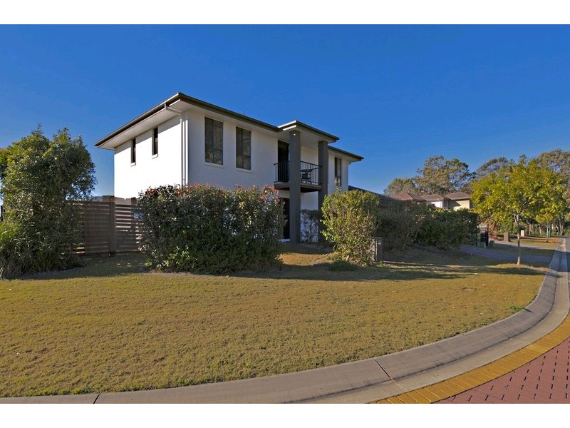 2 Nardoo Close, Carseldine QLD 4034