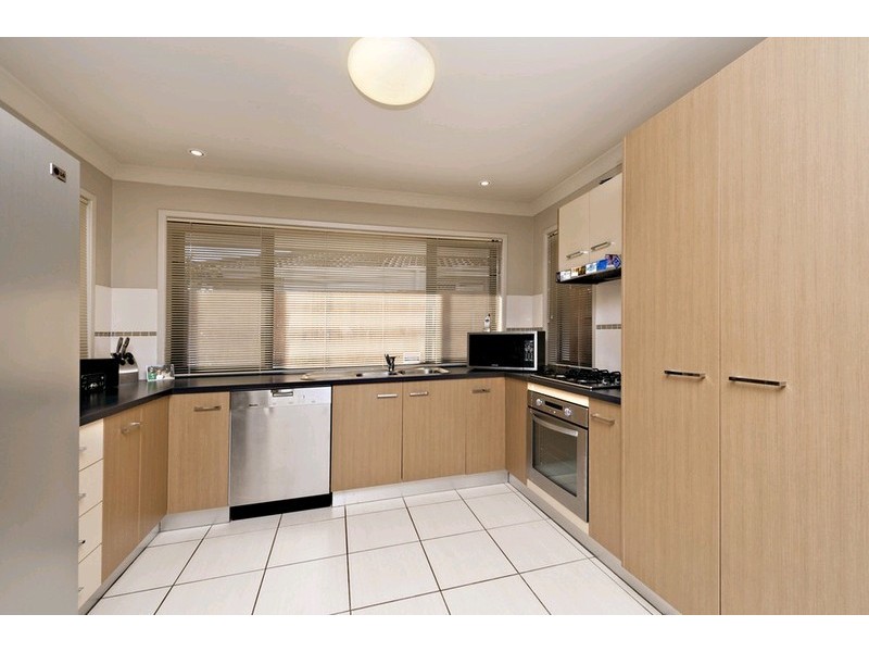 2 Nardoo Close, Carseldine QLD 4034