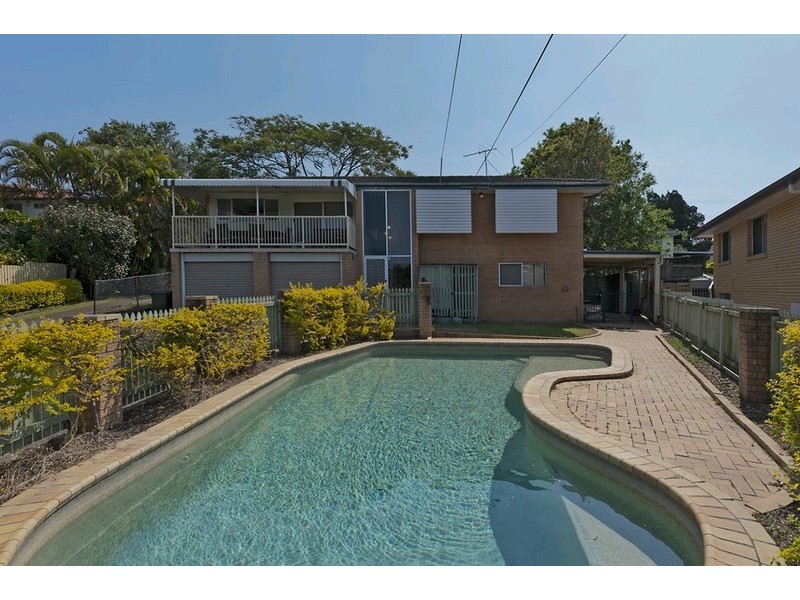 11 Karen Street, Aspley QLD 4034